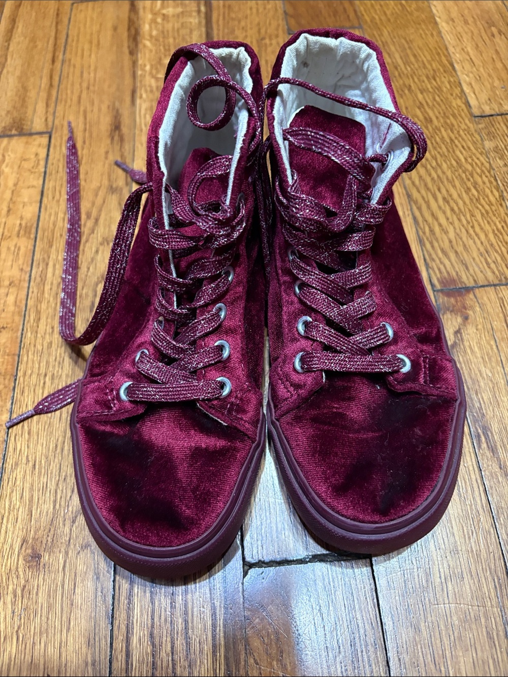 Girls velvet high top sneakers